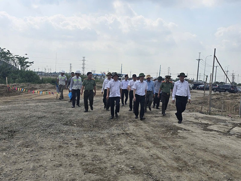 Lãnh đạo TP. Cần Thơ cùng các sở, ban, ngành Thành phố kiểm tra tiến độ KCN VSIP Cần Thơ