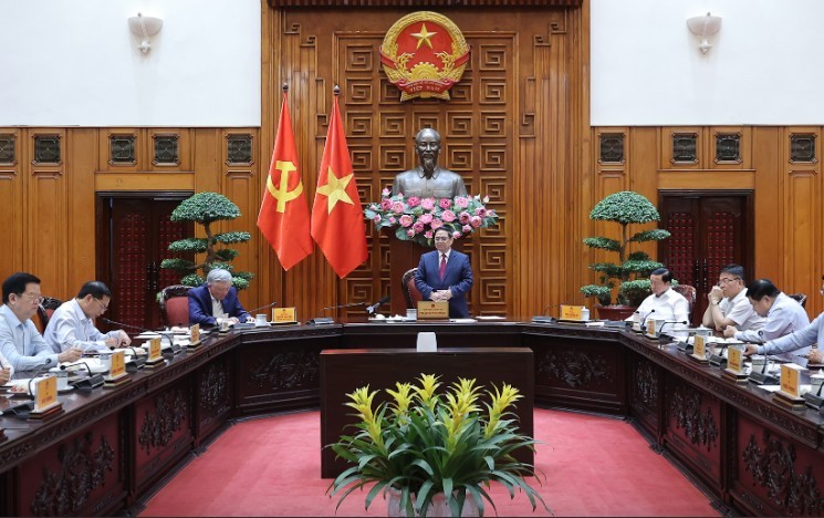 Thủ tướng Phạm Minh Chính chủ trì cuộc họp của Thường trực Chính phủ về công tác chuẩn bị triển khai dự án xây dựng kho dự trữ quốc gia dầu thô tại Nghi Sơn (Thanh Hóa) - Ảnh: VGP.