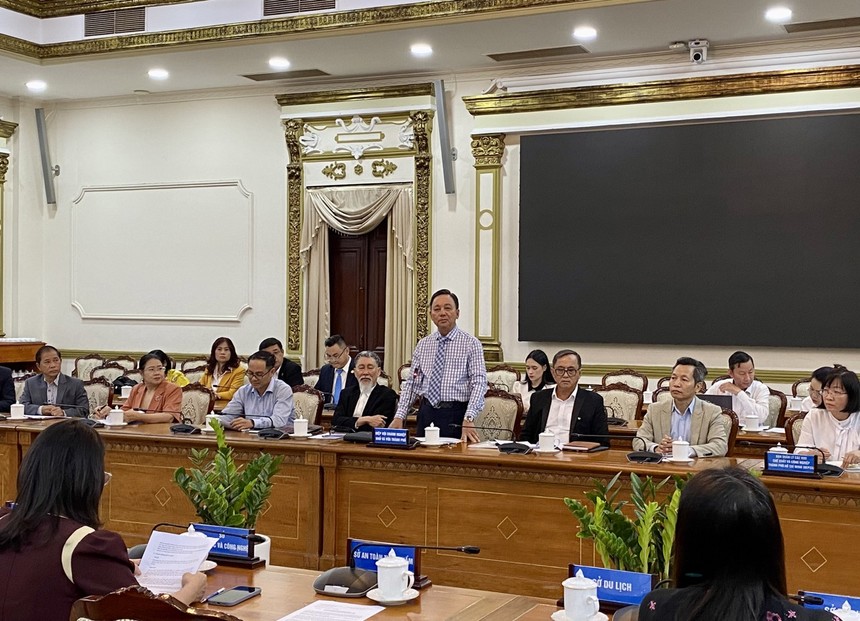 Ông Phạm Văn Triêm, Chủ tịch Hiệp hội Doanh nghiệp nhỏ và vừa TP.HCM (HCM-SME) chia sẻ tại buổi làm việc.