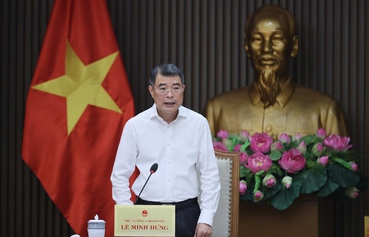 Thủ tướng Lê Minh Hưng chủ trì cuộc họp của Thường trực Chính phủ họp bàn về giải pháp, cách thức thực hiện cải cách, cắt giảm thủ tục hành chính, điều kiện kinh doanh - Ảnh: VGP.