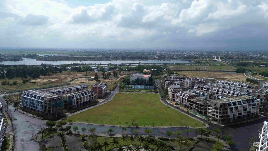 Một dự án bất động sản ven sông Cổ Cò tại Đà Nẵng.