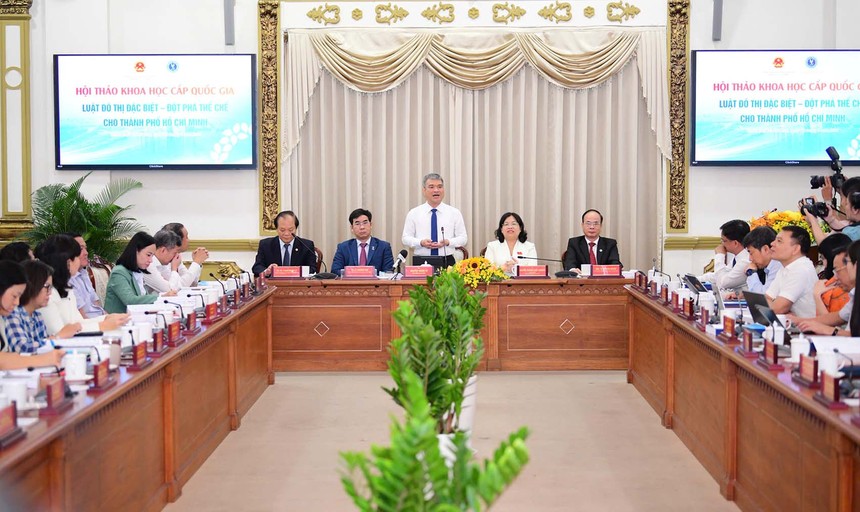 Việc chuyển từ "Nghị quyết thí điểm" sang một đạo luật có tính bền vững như Luật Đô thị đặc biệt là nhu cầu cấp thiết để kiến tạo một khung thể chế ổn định, linh hoạt và đáp ứng yêu cầu phát triển dài hạn. 