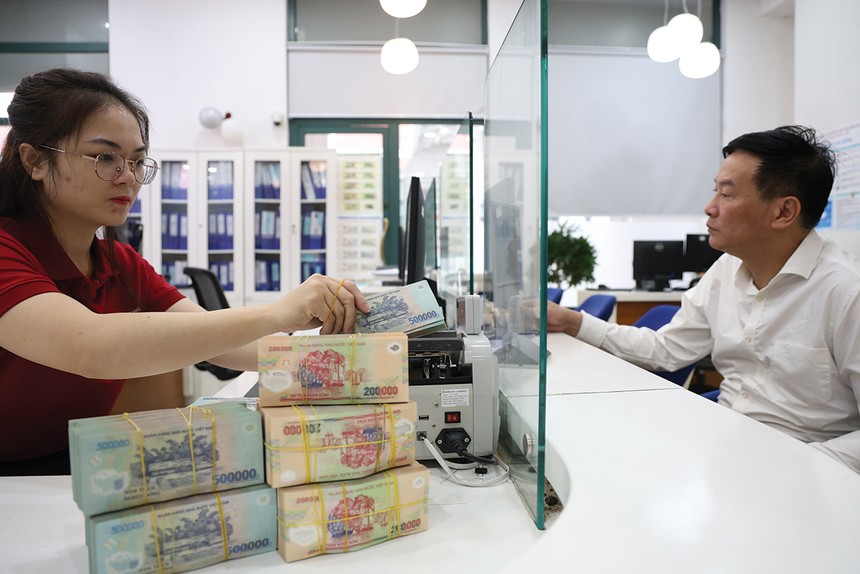 Trong ngắn hạn, tín dụng vẫn là nguồn tạo lợi nhuận lớn nhất của hệ thống ngân hàng