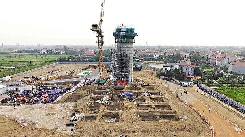 Thi công Đài kiểm soát không lưu của Cảng hàng không quốc tế Gia Bình 