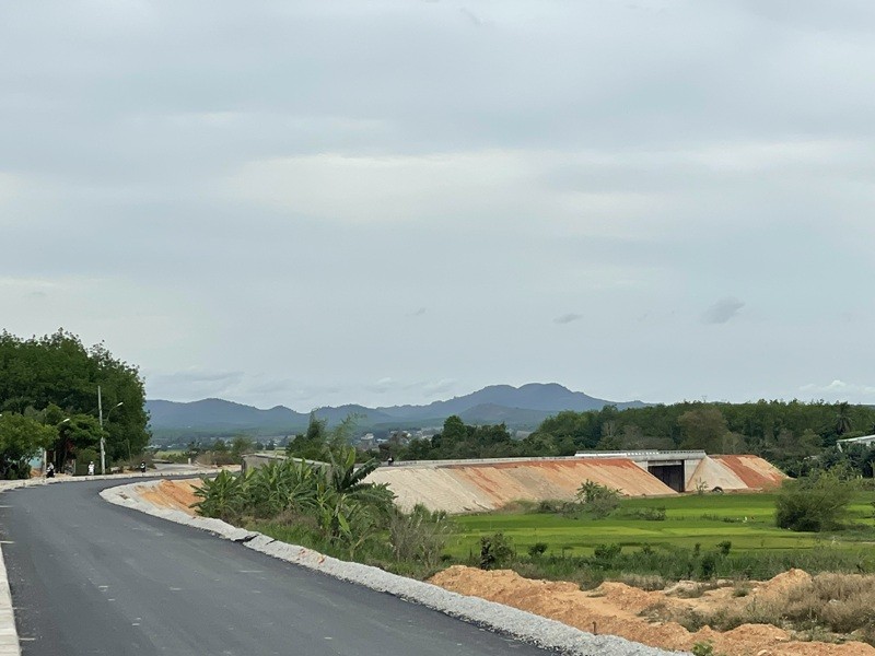 Quảng Ngãi thúc tiến độ giải ngân vốn đầu tư công phía Tây Quảng Ngãi. 