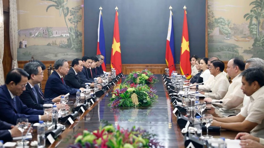 Tổng Bí thư, Chủ tịch nước Tô Lâm và Tổng thống Philippines Ferdinand Romualdez Marcos Jr. hội đàm cấp Nhà nước. Ảnh: TTXVN