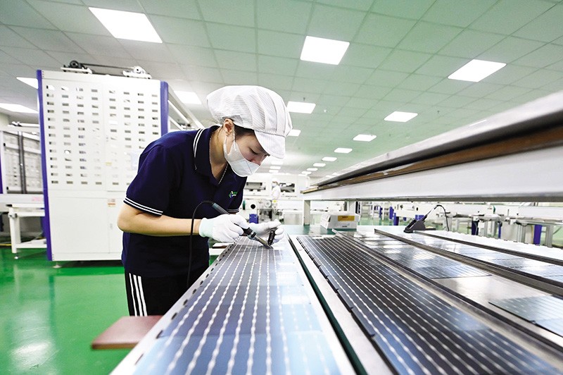 Vốn đầu tư nước ngoài được xem là một trong những nền tảng phát triển của đất nước. Ảnh: Đức Thanh