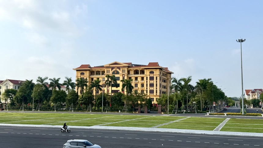 UBND tỉnh Hưng Yên vừa ban hành Quyết định quy định hệ số điều chỉnh giá đất năm 2026 trên địa bàn tỉnh. Ảnh: Quỳnh Nga