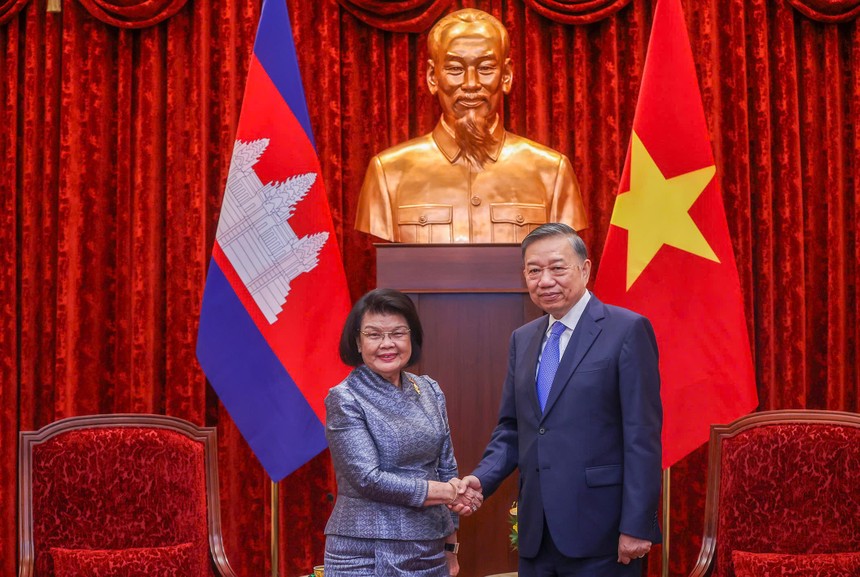 Tổng Bí thư, Chủ tịch nước Tô Lâm tiếp Chủ tịch Quốc hội Vương quốc Campuchia Samdech Khuon Sudary. Ảnh: Đức Thanh.