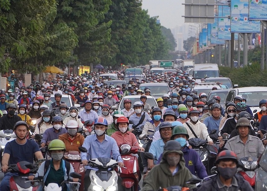 TP.HCM yêu cầu các cơ quan, đơn vị nhà nước và cán bộ, công chức, viên chức phải tiên phong đi đầu trong thực hiện chuyển đổi giao thông xanh (ảnh minh họa) 