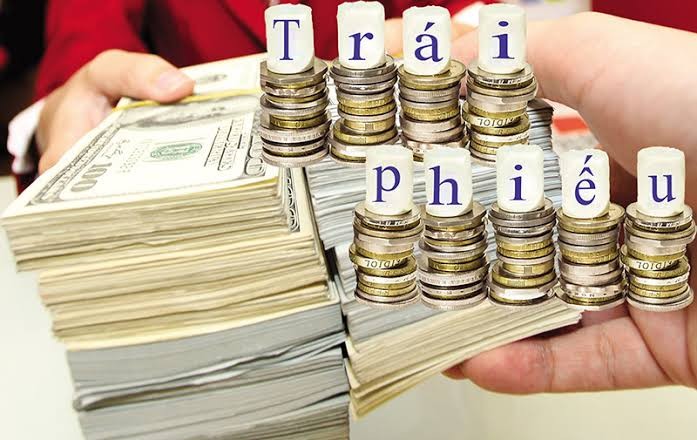 Ngân hàng vươn lên dẫn đầu thị trường trái phiếu tháng 7