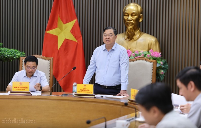 Phó Thủ tướng Thường trực Phạm Gia Túc và Phó Thủ tướng Nguyễn Văn Thắng làm việc với Bộ Xây dựng, Bộ Tài chính và một số bộ, ngành - Ảnh: VGP