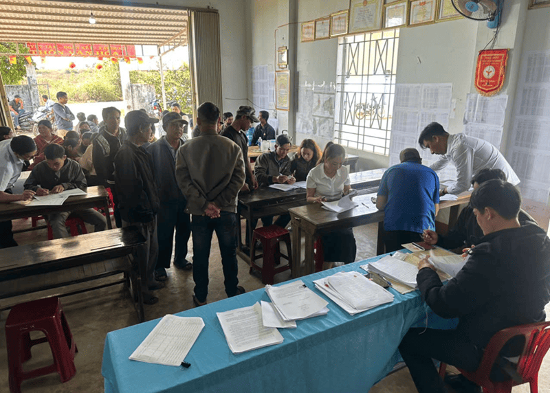Người dân bị ảnh hưởng bởi dự án cao tốc tại phường Hội Phú đồng thuận với phương án bồi thường. Ảnh: UBND phường Hội Phú.
