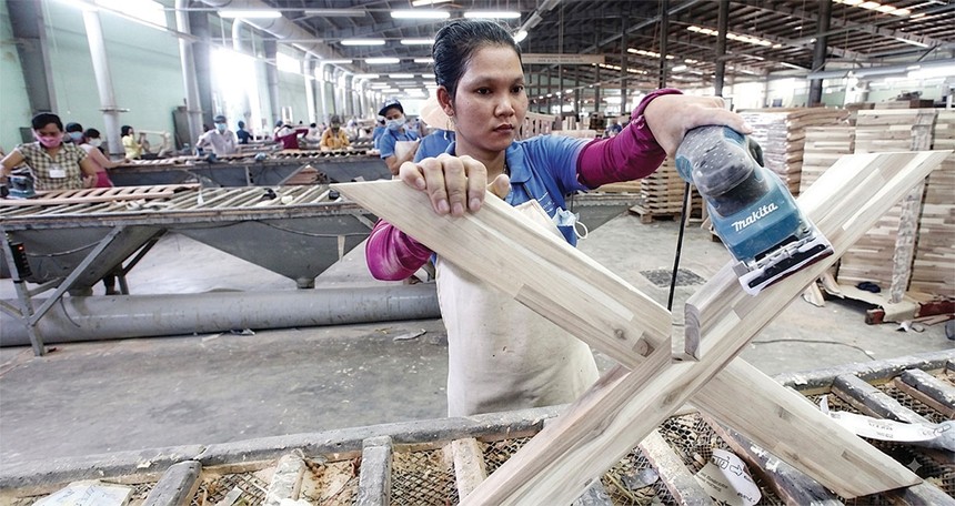 Sức mua của thị trường nội thất trong nước phục hồi chậm và cạnh tranh ngày càng gay gắt