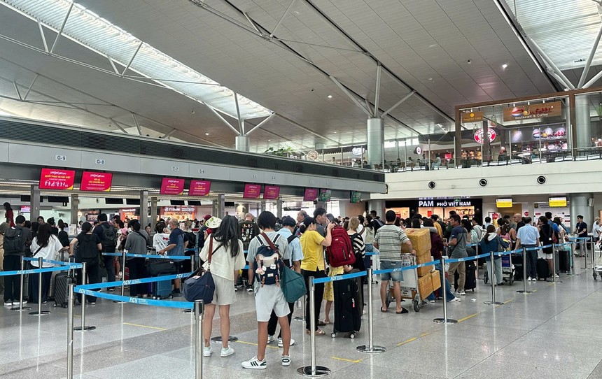 Dự báo dịp nghỉ Lễ 2/9 khách đi đến tại sân bay Tân Sơn Nhất sẽ tăng vọt. 