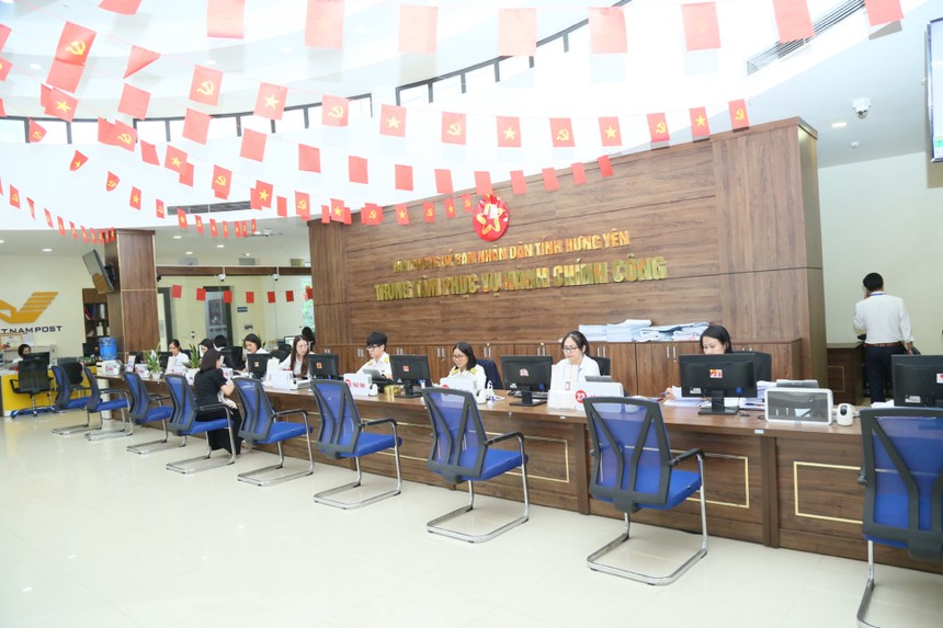 Trung tâm Phục vụ hành chính công tỉnh Hưng Yên.