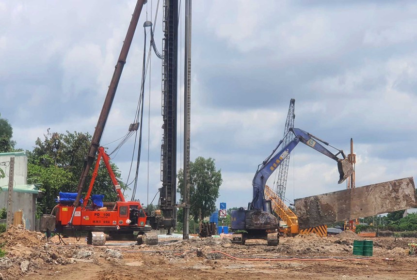 TP.HCM đặt mục tiêu huy động khoảng 1.240.653 tỷ đồng vốn đầu tư toàn xã hội nhằm góp phần thực hiện mục tiêu tăng trưởng từ 10% trở lên. Ảnh: Lê Toàn. 