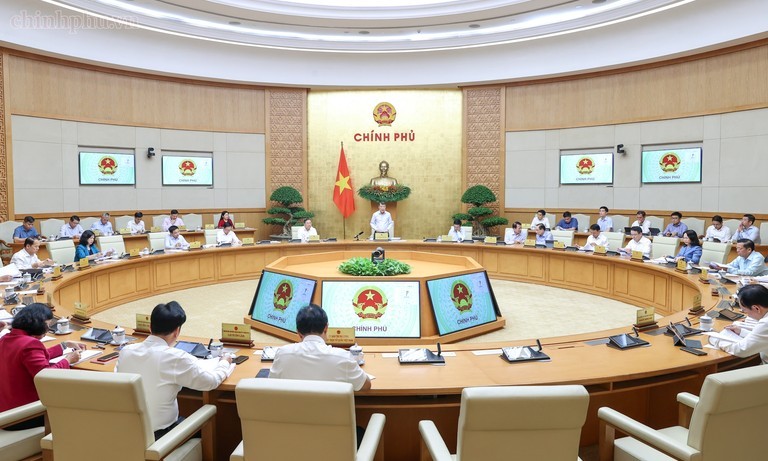  Phiên họp Chính phủ thường kỳ tháng 8 năm 2026.