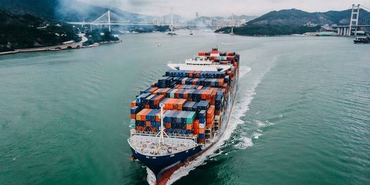 Kim ngạch xuất khẩu hàng Việt 8 tháng tăng 68,7 tỷ USD so với cùng kỳ năm trước. 
