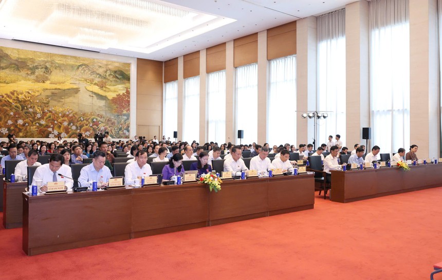 Các vị đại biểu Quốc hội hoạt động chuyên trách sẽ cho ý kiến 17 dựi án luật - Ảnh: Quang Phúc. 