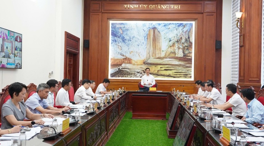 Toàn cảnh cuộc họp.