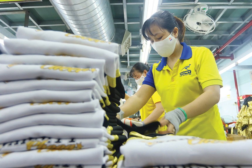 Tiền thuế được hoàn sớm giúp doanh nghiệp bổ sung vốn lưu động, mua nguyên vật liệu, đầu tư máy móc, thực hiện đơn hàng mới và mở rộng sản xuất