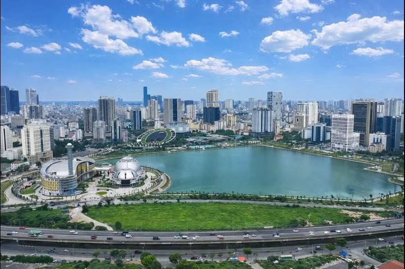 Sau gần hai thập niên, diện mạo Hà Nội đã có những thay đổi sâu sắc. (Nguồn: Báo Kinh tế & Đô thị) 