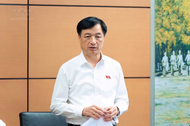 Trưởng Ban Tổ chức Trung ương Nguyễn Duy Ngọc phát biểu tại tổ - Ảnh: QH.