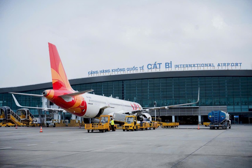 Một tàu bay A321 của của Sun PhuQuoc Airways. 