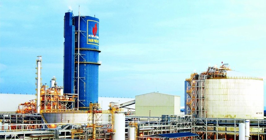 Đạm Phú Mỹ (DPM) thực hiện 192% kế hoạch lợi nhuận năm sau 6 tháng, thu nhập nhiều lãnh đạo tăng 40-85%