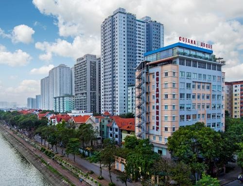 Tập đoàn Cotana (CSC): Vợ Phó chủ tịch đăng ký bán 1,4 triệu cổ phiếu