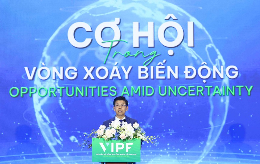Ông Phạm Văn Hoành, Tổng biên tập Báo Tài chính - Đầu tư phát biểu tại VIPF 2026 (Ảnh: Lê Toàn).