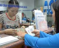 ACB tăng lãi suất tiền gửi USD