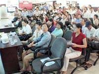 Nhà đầu tư cần làm quen với nhiều luồng ý kiến khác nhau