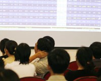 Tính thanh khoản thấp, do đâu?