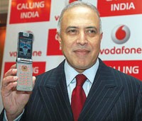 Ông Arun Sarin, Giám đốc điều hành Vodafone.