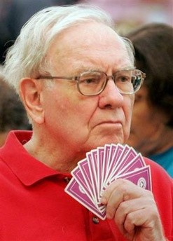 Tỷ phú Warren Buffett nổi tiếng. Ảnh AP.

