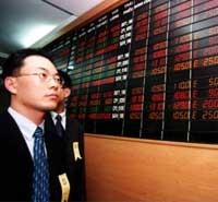 Trong việc giám sát thị trường, đảm bảo được tính ổn định, nhất quán và minh bạch là điều quan trọng hơn cả.
