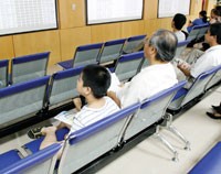 Đau đáu mục tiêu bình ổn thị trường