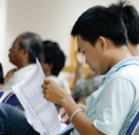 Việc công bố báo cáo tài chính kịp thời và chính xác của doanh nghiệp sẽ tạo được niềm tin nơi nhà đầu tư. Ảnh minh họa: Đức Thanh