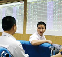 Thuế chứng khoán: Những câu hỏi từ thị trường