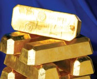 Vàng tiếp tục tăng mạnh, dầu ổn định