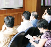 NĐT nên tìm đến CTCK tuân thủ pháp luật tốt, tài chính lành mạnh để mở tài khoản giao dịch 