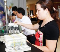 Mua ngoại tệ trong lúc này không phải là lựa chọn khôn ngoan của nhà đầu tư.