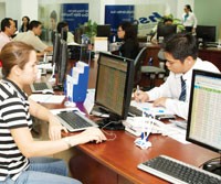 Khối lượng giao dịch lớn là chỉ dấu quan trọng cho thấy mức độ quan tâm của NĐT đối với mỗi cổ phiếu.