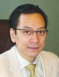 Ông Hoang D. Quan