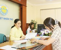 Trong giai đoạn 2009 - 2013, mục tiêu doanh thu phí bảo hiểm tăng từ 12 - 13% mỗi năm.