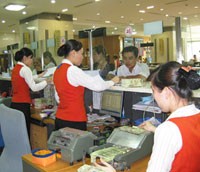 Sacombank đã chính thức phát hành chứng chỉ tiền gửi trung hạn với mệnh giá huy động tối thiểu là 10 triệu đồng/chứng chỉ tiền gửi.