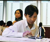 Dịch vụ tư vấn tại các CTCK: Chọn chất lượng hay giá cả?