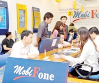 Chính phủ Việt Nam nên đẩy mạnh cổ phần hóa doanh nghiệp nhà nước lớn như MobiFone.